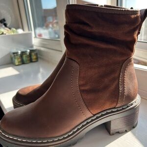 Tucker Rich Brown Ankle Boots